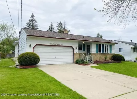 5926 Annapolis Dr, Lansing, MI 48911