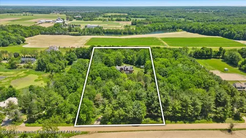 View/Area - 13187 S Lowell Rd, Dewitt, MI 48820 photo 2 of 9