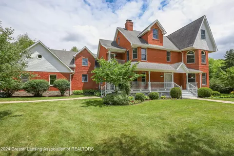 13187 S Lowell Rd, Dewitt, MI 48820