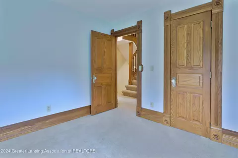 Bedroom - 13187 S Lowell Rd, Dewitt, MI 48820 photo 3 of 13