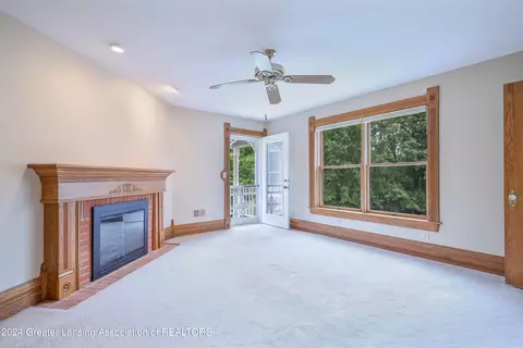 Living - 13187 S Lowell Rd, Dewitt, MI 48820 photo 11 of 11