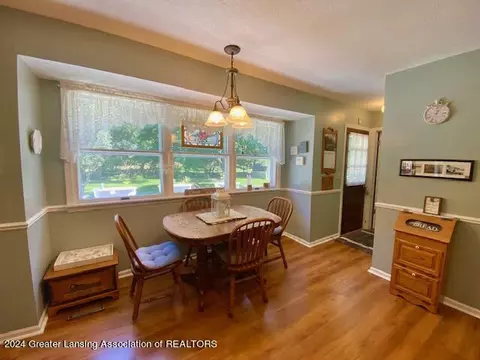 7646 Jon Scott Dr, Grand Ledge, MI 48837 photo 9