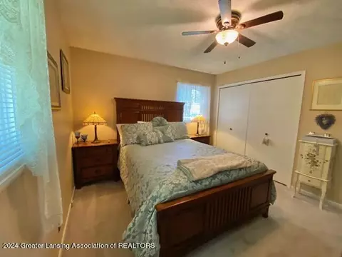 7646 Jon Scott Dr, Grand Ledge, MI 48837 photo 17