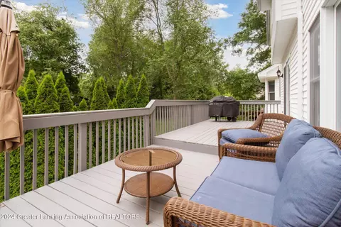 Exterior - 522 Looking Glass Glen Dr, Dewitt, MI 48820 photo 16 of 25