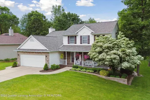 Exterior - 522 Looking Glass Glen Dr, Dewitt, MI 48820 photo 3 of 25
