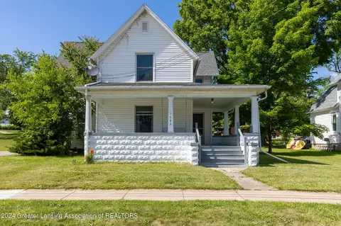 1546 W Main St, Owosso, MI 48867