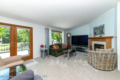 Living - 12400 Upton Rd, Bath, MI 48808 photo 1 of 2