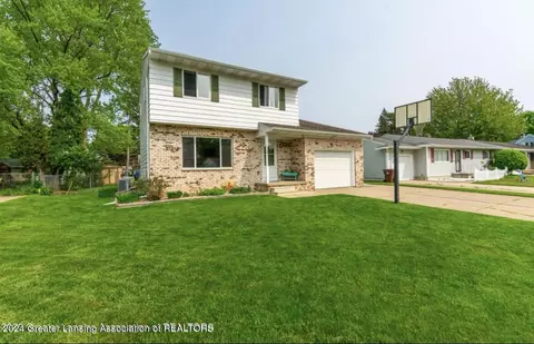 1958 Dean Ave, Holt, MI 48842