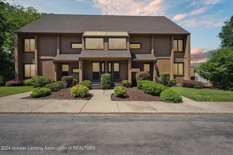 1442 Treetop Dr, Okemos, MI 48864