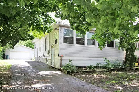 313 S Francis Ave, Lansing, MI 48912