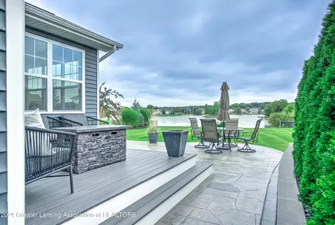 Exterior - 4200 Presidents Way, Dewitt, MI 48820 photo 7 of 15