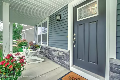 Exterior - 4200 Presidents Way, Dewitt, MI 48820 photo 14 of 15