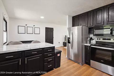 Kitchen - 2129 Riverside Ct, Lansing, MI 48906 photo 4 of 4