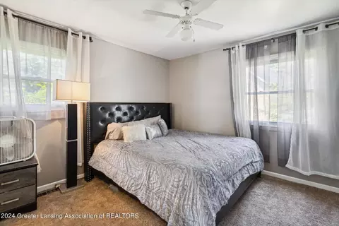 Bedroom - 2129 Riverside Ct, Lansing, MI 48906 photo 1 of 3