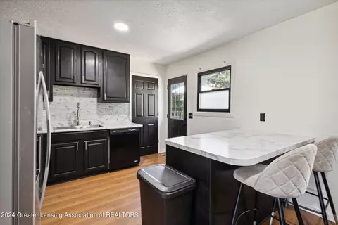 Kitchen - 2129 Riverside Ct, Lansing, MI 48906 photo 1 of 4