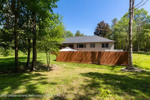 7088 White Pine Dr, Perry, MI 48872 photo 39