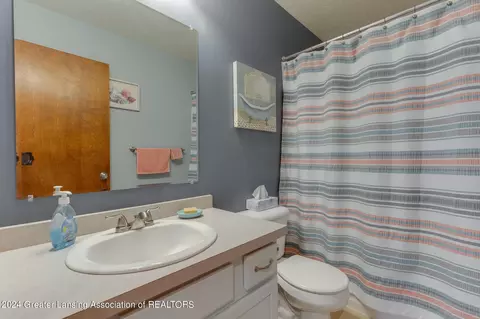 7088 White Pine Dr, Perry, MI 48872 photo 21