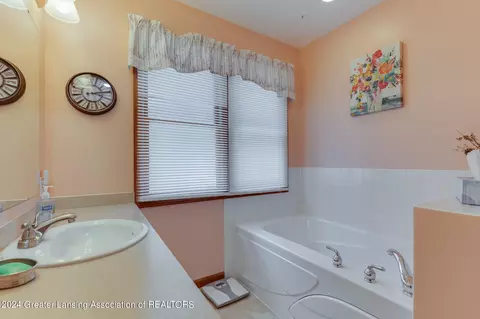 7088 White Pine Dr, Perry, MI 48872 photo 18