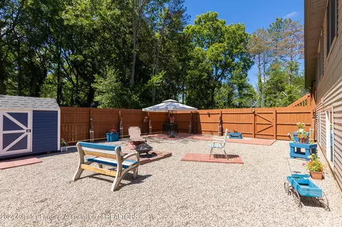 7088 White Pine Dr, Perry, MI 48872 photo 47