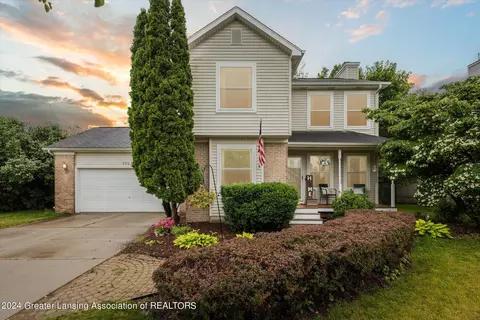 3903 Keller Rd, Holt, MI 48842