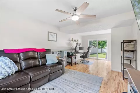 Other - 215 E Claremore Dr, Lansing, MI 48911 photo 4 of 11
