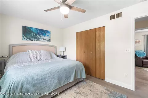 Bedroom - 215 E Claremore Dr, Lansing, MI 48911 photo 2 of 6