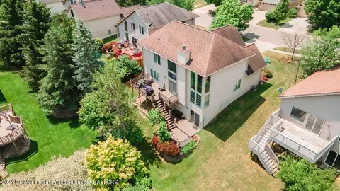 View/Area - 7783 Forestview Dr, Haslett, MI 48840 photo 3 of 4