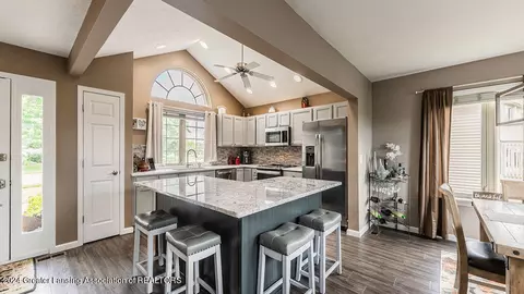 Kitchen - 7783 Forestview Dr, Haslett, MI 48840 photo 1 of 2