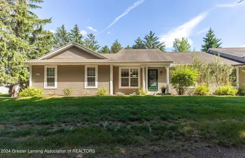 5820 Coleman Rd, East Lansing, MI 48823