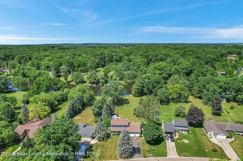 View/Area - 6491 Lansdown Dr, Dimondale, MI 48821 photo 4 of 10