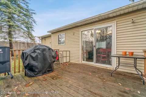 Exterior - 2881 W Britton Rd, Perry, MI 48872 photo 3 of 4