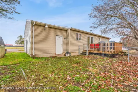 Exterior - 2881 W Britton Rd, Perry, MI 48872 photo 1 of 4