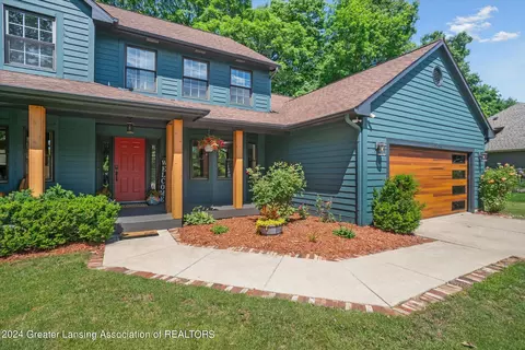 Exterior - 3496 Honeywood Ln, Dewitt, MI 48820 photo 3 of 17