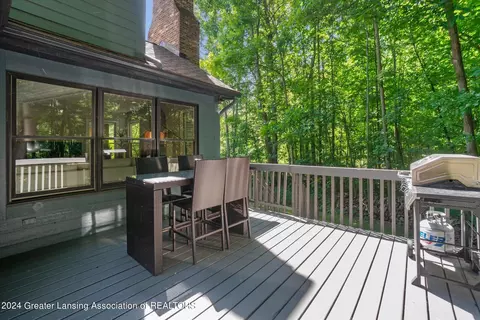 Exterior - 3496 Honeywood Ln, Dewitt, MI 48820 photo 11 of 17