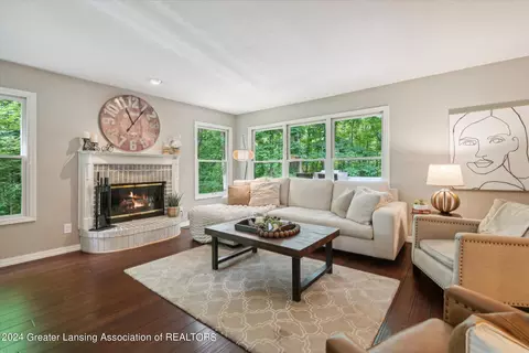Living - 3496 Honeywood Ln, Dewitt, MI 48820 photo 3 of 3