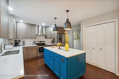 Kitchen - 3496 Honeywood Ln, Dewitt, MI 48820 photo 3 of 5