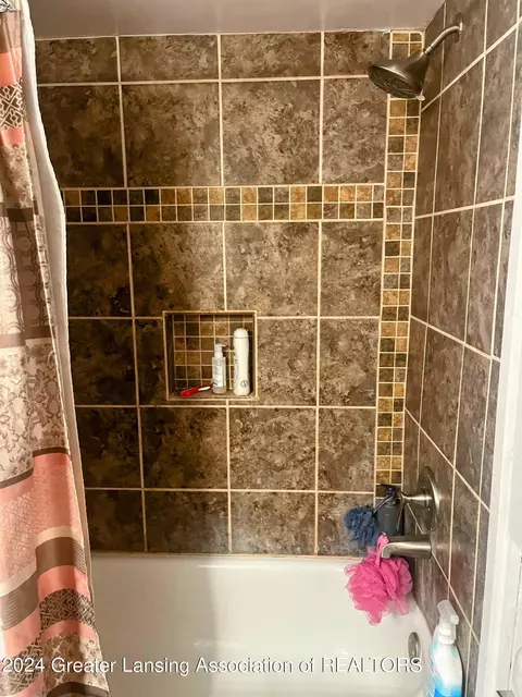 Bath - 10845 E 2nd St, Fowler, MI 48835 photo 2 of 2