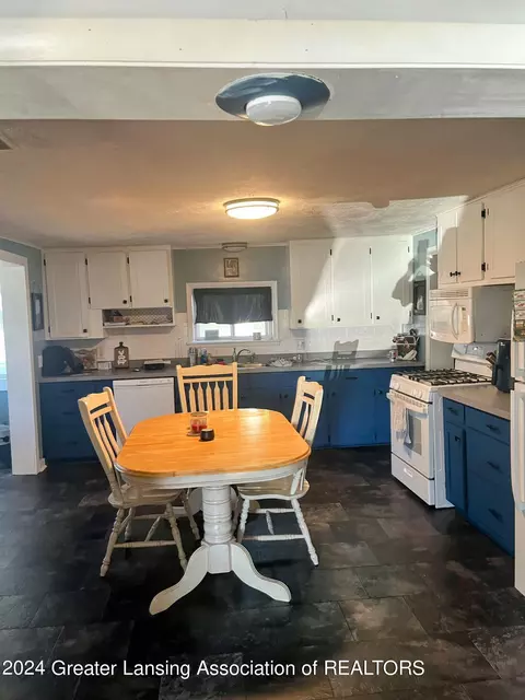 Kitchen - 10845 E 2nd St, Fowler, MI 48835 photo 3 of 3