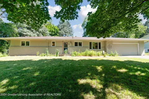 2034 Yuma Trl, Okemos, MI 48864