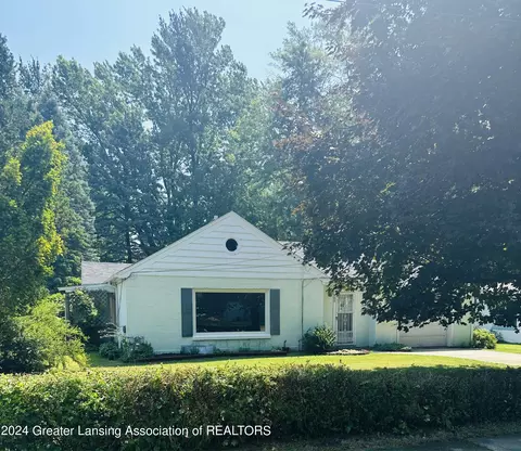 900 Bretton Rd, Lansing, MI 48917 photo 3