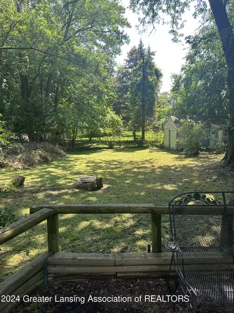 900 Bretton Rd, Lansing, MI 48917 photo 33