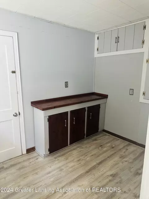 900 Bretton Rd, Lansing, MI 48917 photo 30