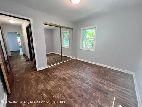 900 Bretton Rd, Lansing, MI 48917 photo 13