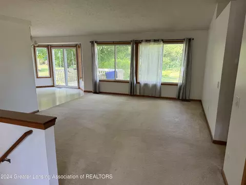 Living - 13505 Webster Rd, Bath, MI 48808 photo 1 of 4
