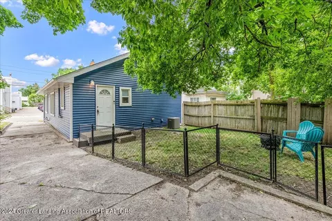 Exterior - 706 Johnson Ave, Lansing, MI 48906 photo 4 of 5