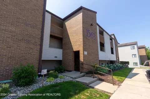 1563 W Pond Dr #24, Okemos, MI 48864