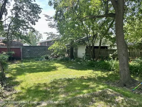Exterior - 832 E Genesee St, Lansing, MI 48912 photo 4 of 4
