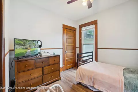 Bedroom - 623 Smith Ave, Lansing, MI 48910 photo 3 of 4