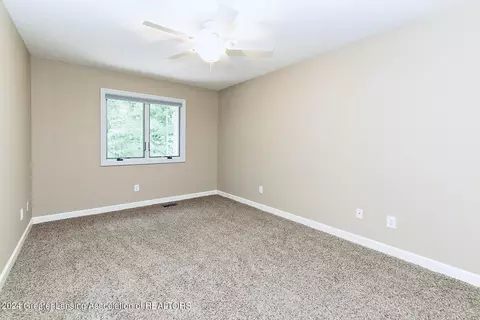 Bedroom - 13355 Speckledwood Dr, Dewitt, MI 48820 photo 4 of 4