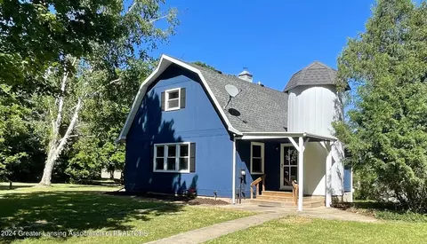 4395 W Kinsel Hwy, Charlotte, MI 48813